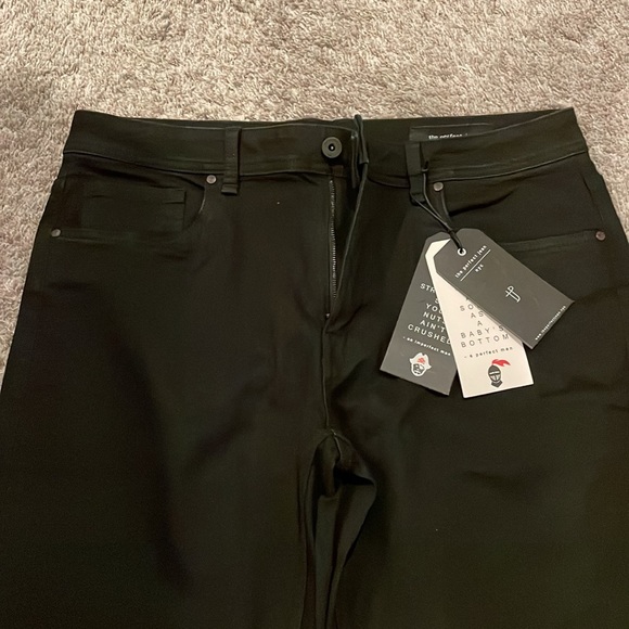 NWT The Perfect Jean size 35 x 32 - Picture 2 of 7